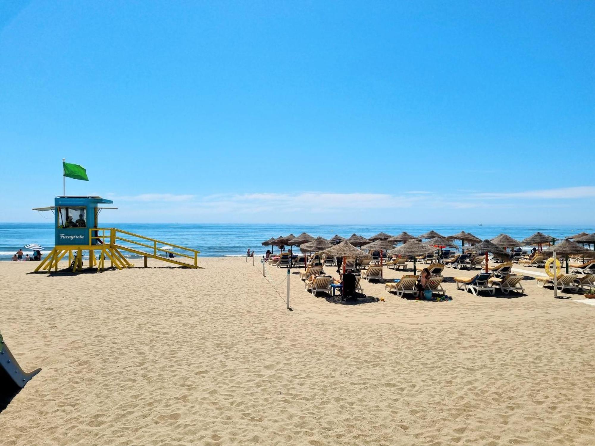 Barbados Beach And Pool Apartment Fuengirola Exteriör bild
